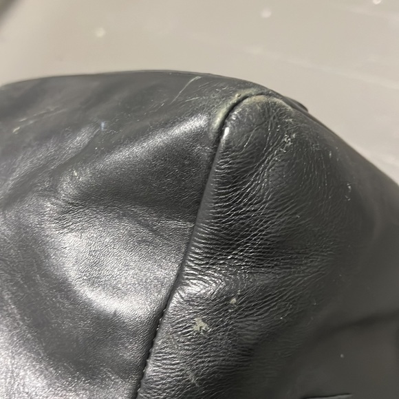 -Banana Republic | Vintage Leather Bag - Picture 15 of 16